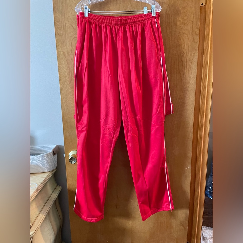 Red w/white stripe & zip hem track pants 31” inseam